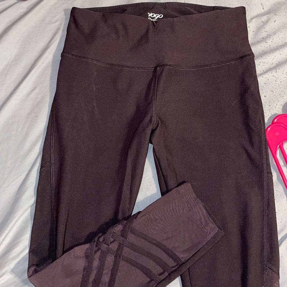 Vogo athletica leggings side medium